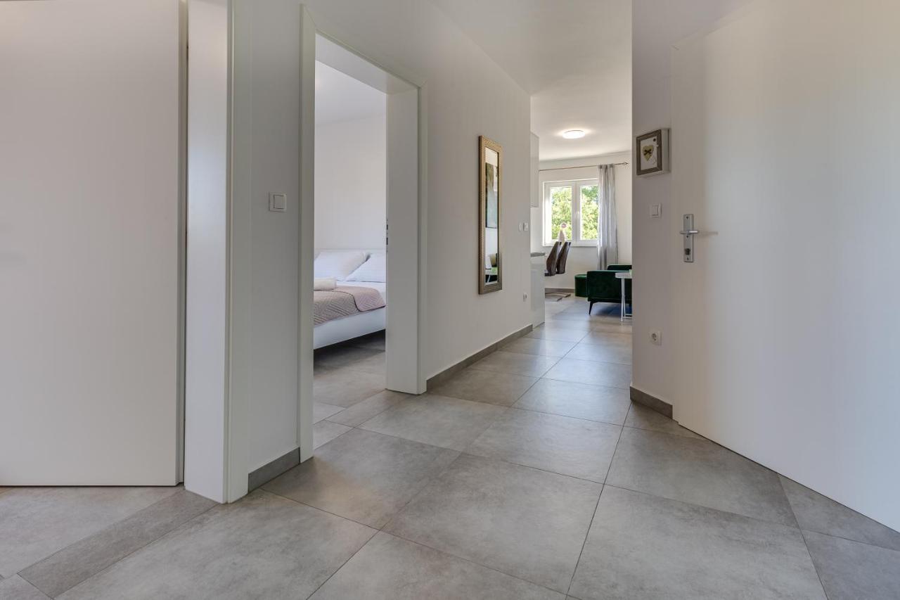 Green Point Paklenica Стариград-Пакленица Екстериор снимка