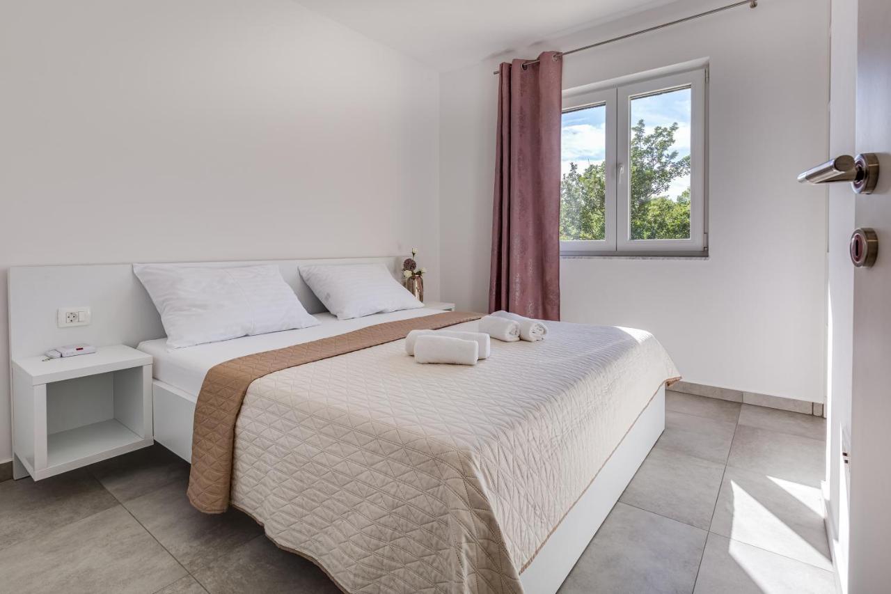 Green Point Paklenica Стариград-Пакленица Екстериор снимка